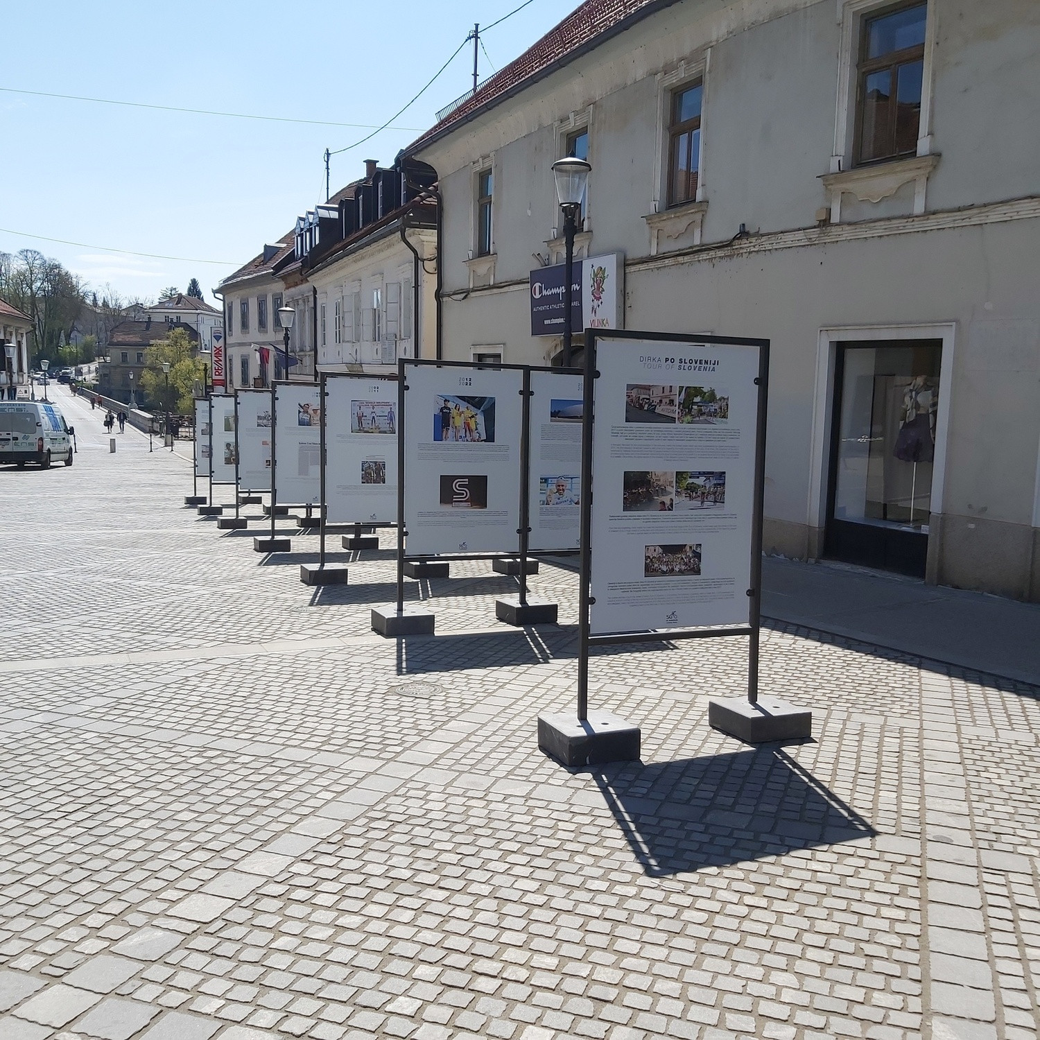 Na novomeškem Glavnem trgu razstava ob 50 letnici kluba